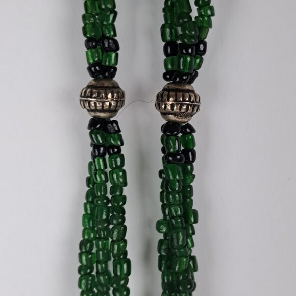 Long Multi Strand Green Glass Seed Bead Necklace w/ Silver Tone Beads - Picture 9 of 16